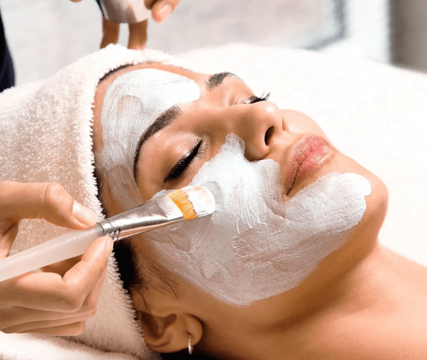 Luxury Facials Services