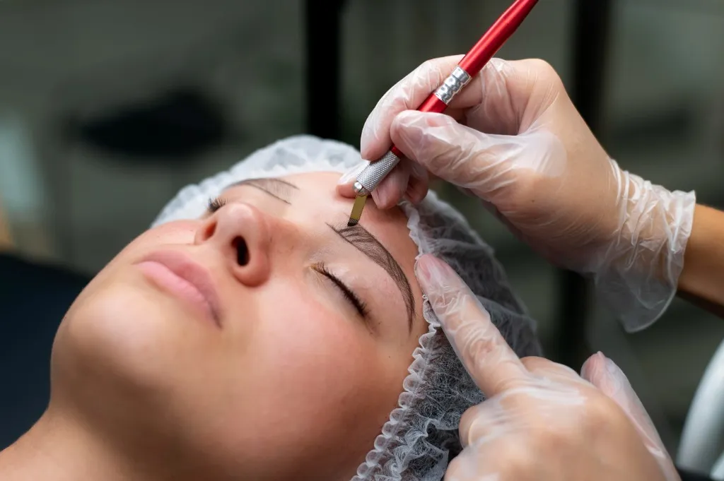 Permanent Makeup (PMU)